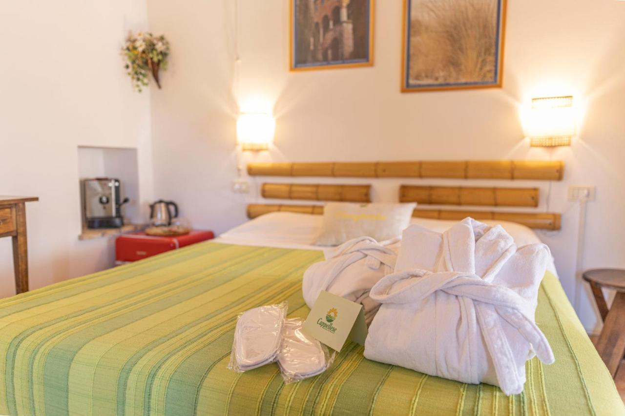 Agriturismo Cappellese 카스텔누오보 델라 미세리코르디아 외부 사진